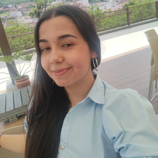 Heidy Gheraldin León Rodríguez